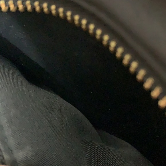 Rampage Small Black/Gold Crossbody Bag - Picture 5 of 9